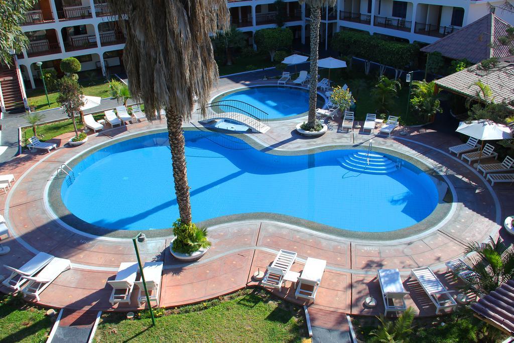 איקה Hotel Villa De Valverde מראה חיצוני תמונה