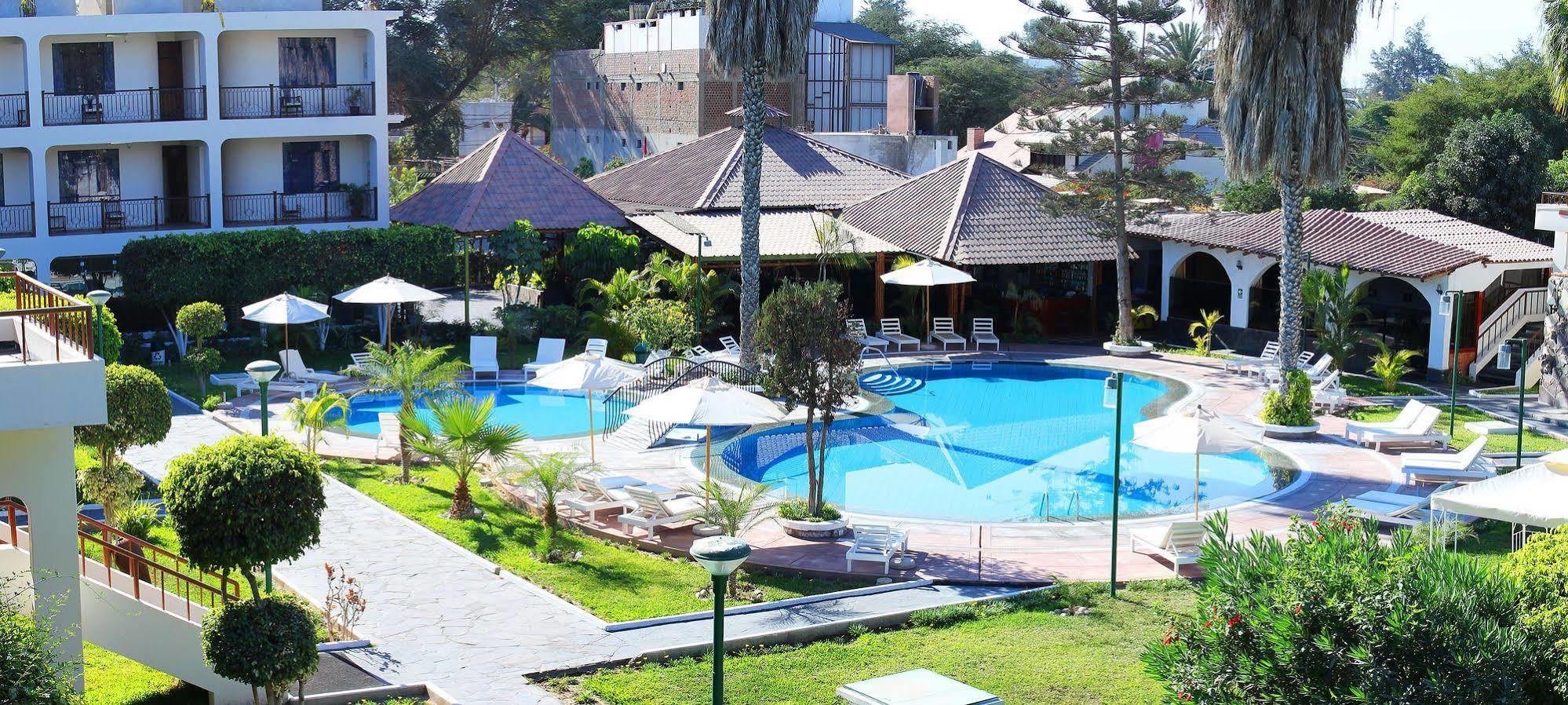 איקה Hotel Villa De Valverde מראה חיצוני תמונה