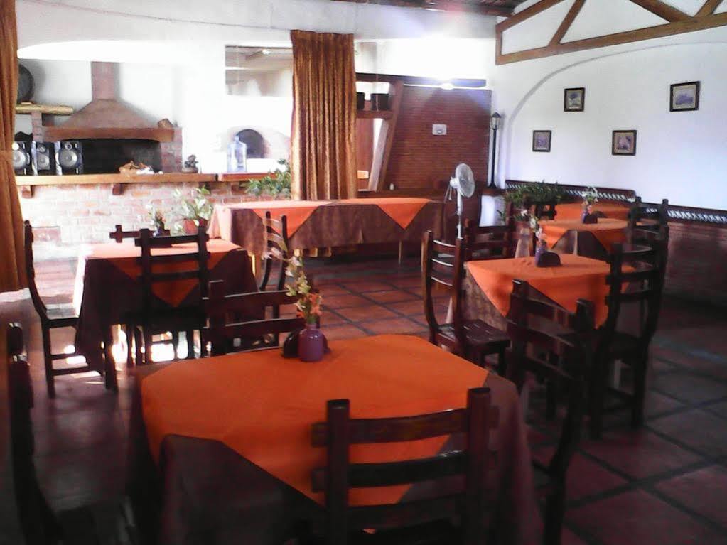 איקה Hotel Villa De Valverde מראה חיצוני תמונה